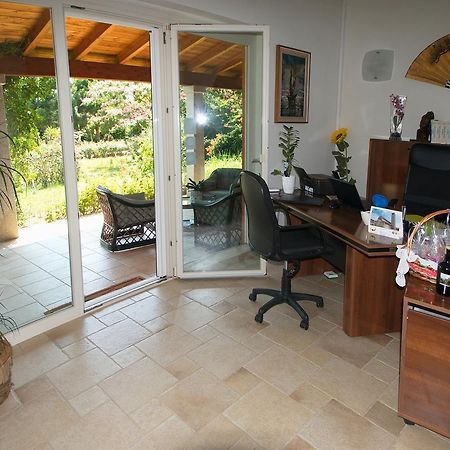 Fattoria Corte Noa Guest House Masainas Bagian luar foto