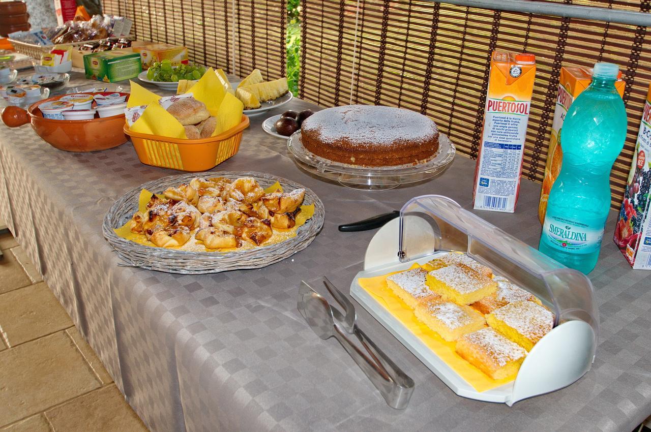 Fattoria Corte Noa Guest House Masainas Bagian luar foto