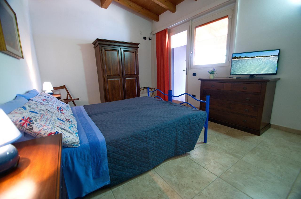 Fattoria Corte Noa Guest House Masainas Bagian luar foto